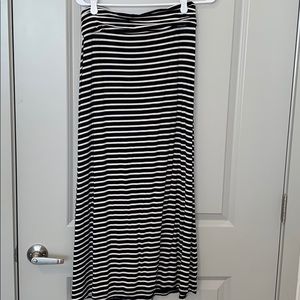 Black and White Striped Maxi Skirt J.Crew (Sz S)